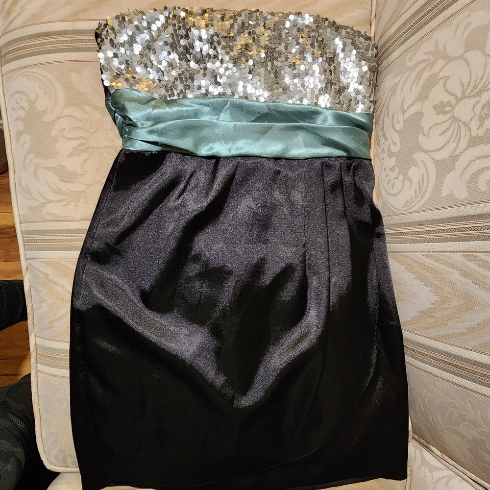 Sequin Satin Sleeveless Contrast Color Party Dress